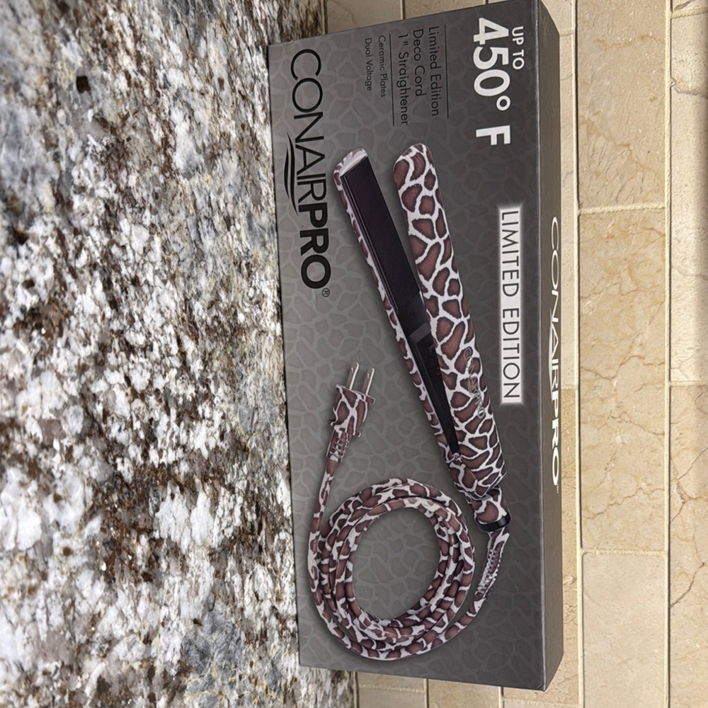 ConairPRO Limited Edition Hair Straightener - Animal Print